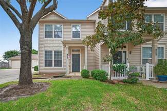 16854 Pine Castle Dr, Houston, TX 77095