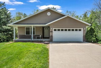 501 E 19th St S Unit 10, Newton, IA 50208