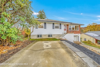 1025 Willow St, Scranton, PA 18505