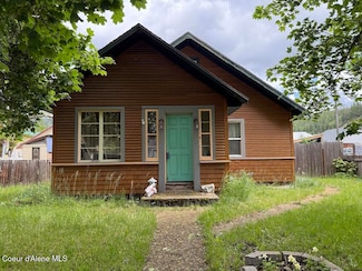 111 East St, Smelterville, ID 83868