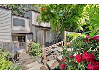 10619 SW Canterbury Ln, Portland, OR 97224