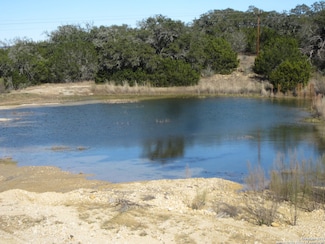 4869 Texas Highway 16, Bandera, TX 78003