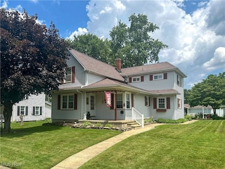 30 Bond St, Niles, OH 44446