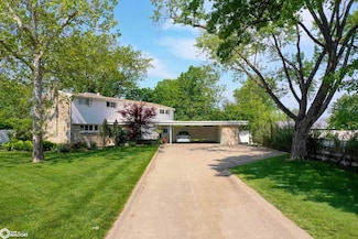 1621 N Elm St, Ottumwa, IA 52501