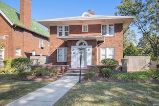 105 E Pokagon St, South Bend, IN 46617