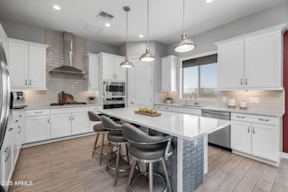 18402 N 65th Place, Phoenix, AZ 85054