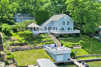 W5374 Westshore Dr, Elkhorn, WI 53121