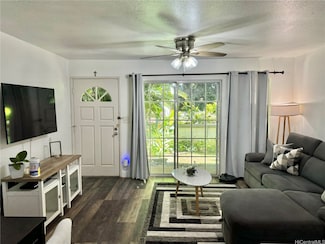 645 Mananai Place Unit 23BD, Honolulu, HI 96818