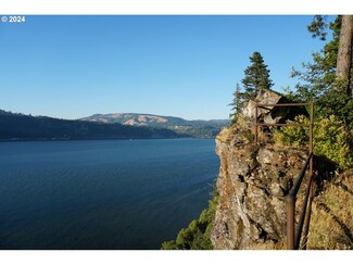 3850 Westcliff Dr, Hood River, OR 97031