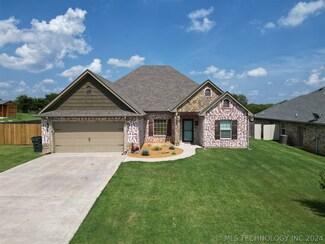 204 Scenic Cir, Ardmore, OK 73401