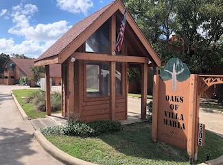 1305 W Villa Maria Rd Unit F202, Bryan, TX 77801