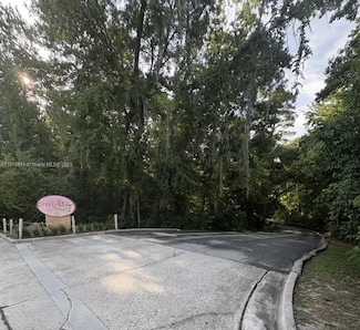 1810 NW 23rd Blvd Unit 103, Gainesville, FL 32605