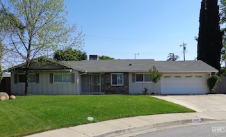 3001 Peach Tree Ct, Bakersfield, CA 93301