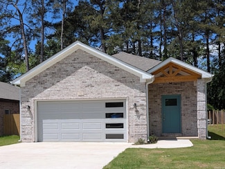 312 Frank T Bunton St, Lonoke, AR 72086
