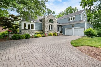 2521 Morton Rd, Pittsburgh, PA 15241
