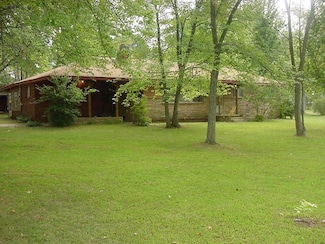 8871 Highway 70 E, McEwen, TN 37101