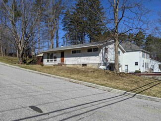 329 Dewey St, Bennington, VT 05201