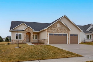 16300 Goodman Dr, Waukee, IA 50263