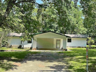 395 Wood Grove Ln, Higden, AR 72067