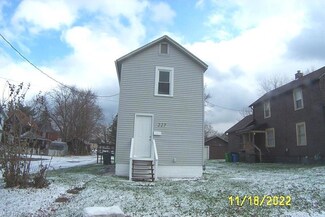 227 Bailey Ct, Alliance, OH 44601