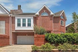 2403 Potomac Dr, Houston, TX 77057