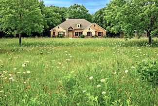 450 Barbara Ln, Sherman, TX 75090