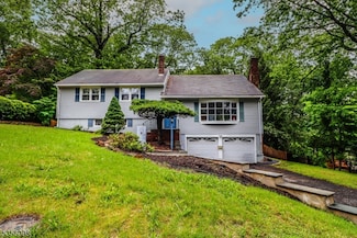 142 Timber Dr, Berkeley Heights, NJ 07922