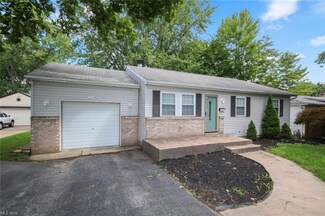 1144 5th St, Struthers, OH 44471