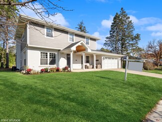 406 E Olive St, Arlington Heights, IL 60004