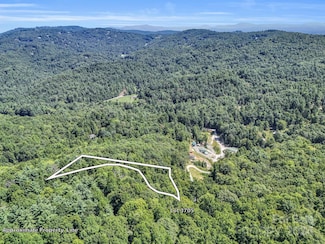 SR1196-E Evans Rd, Hendersonville, NC 28739