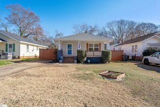 109 Chandler St, Greenville, SC 29609