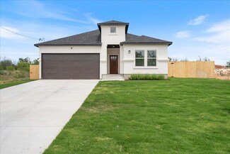 223 Timberline Dr, Burnet, TX 78611