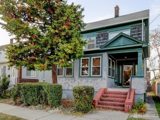 17 Atlantic St, Carteret, NJ 07008