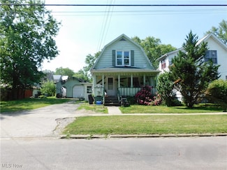 814 W 58th St, Ashtabula, OH 44004