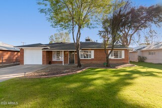 1523 W Berridge Ln, Phoenix, AZ 85015