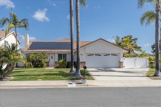 2722 Socorro Ln, Carlsbad, CA 92009