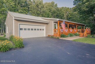 7297 Antioch Rd, Middle Grove, NY 12850