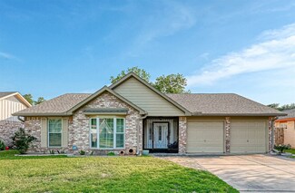 12335 Spring Grove Dr, Houston, TX 77099