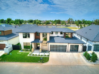 15613 Woodleaf Ln, Edmond, OK 73013