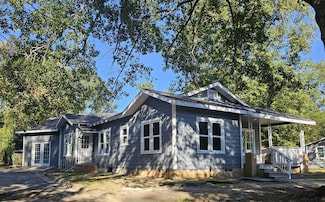 600 S High St, Henderson, TX 75654