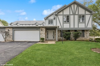 385 Springlake Ln Unit C, Aurora, IL 60504