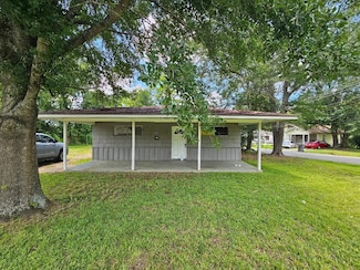 1123 Sayers St, Lufkin, TX 75904