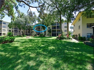 315 30th Ave W Unit B311, Bradenton, FL 34205