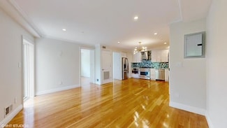 423 Greenwood Ave Unit 3A, Windterr, NY 11218