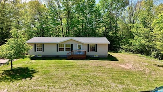 104 Pine St, Greenland, MI 49929