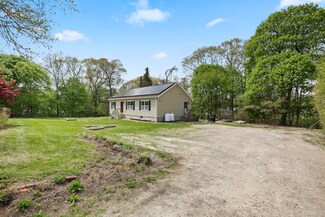 144 Pawcatuck Ave, Pawcatuck, CT 06379