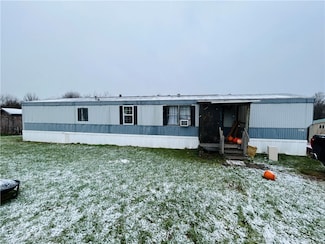 2470 Candy Ln, Eaton, NY 13334