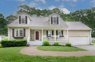 54 Clark Rd, Fiskdale, MA 01518