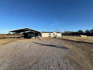 1110 Cason Rd, Marlow, OK 73055