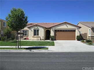 27975 Calm Horizon Dr, Sun City, CA 92585